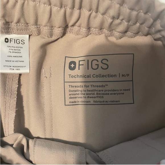 FIGS Limited Edition Boulder High Waisted Yola Scrub Pants - Picture 4 of 4